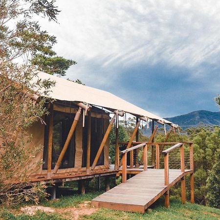 Silk Pavilions Glamping Mount Burrell Bagian luar foto