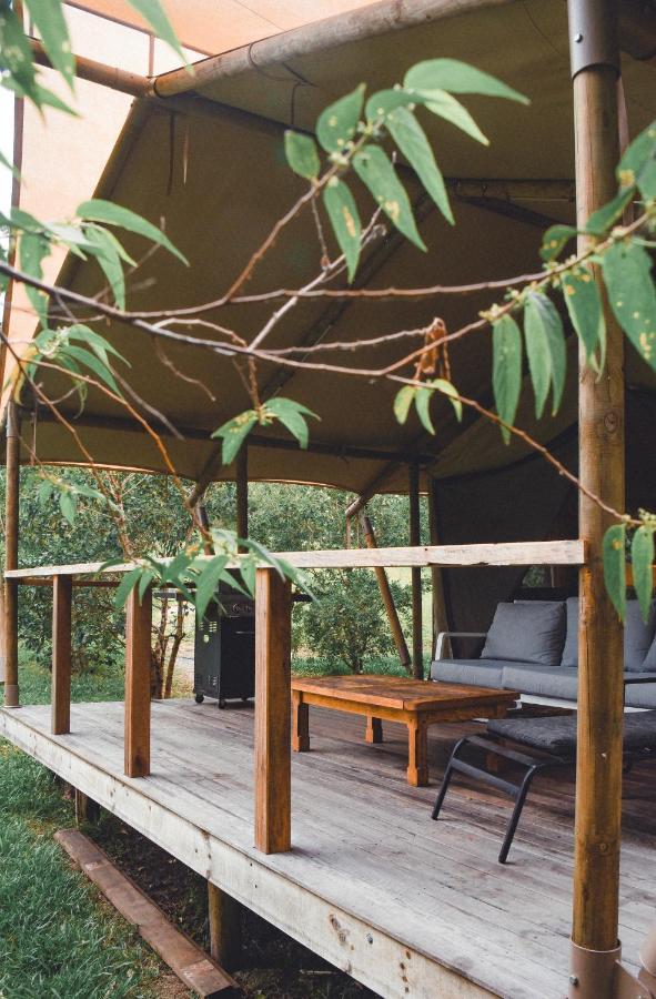 Silk Pavilions Glamping Mount Burrell Bagian luar foto